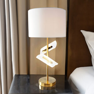 6248T-2 TABLE LAMP - Image 1